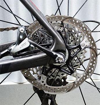 pros-and-cons-of-disc-brake-road-bicycle.jpg